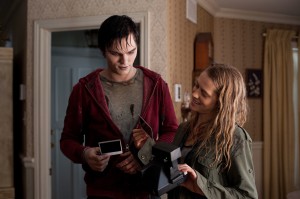 WB 035 DF 06116 300x199 WARM BODIES