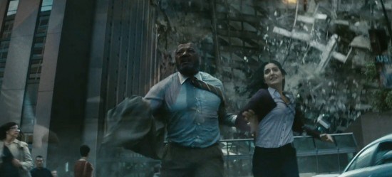 Perry White And Jenny Olsen in Man of Steel man of steel perry white and jenny olsen New Superman: Man of Steel Set Photos and Stills