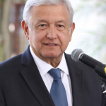 Mexican President Urges Hispanic Voters in Florida to Reject Gov. DeSantis’ Immigration Stance