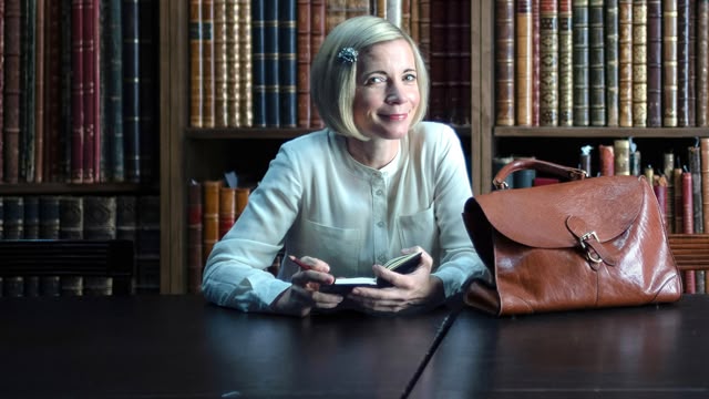 shockya.com - Shockya Team - Thursday on BBC Two: From Beige Flats to Revolutionary Revelations